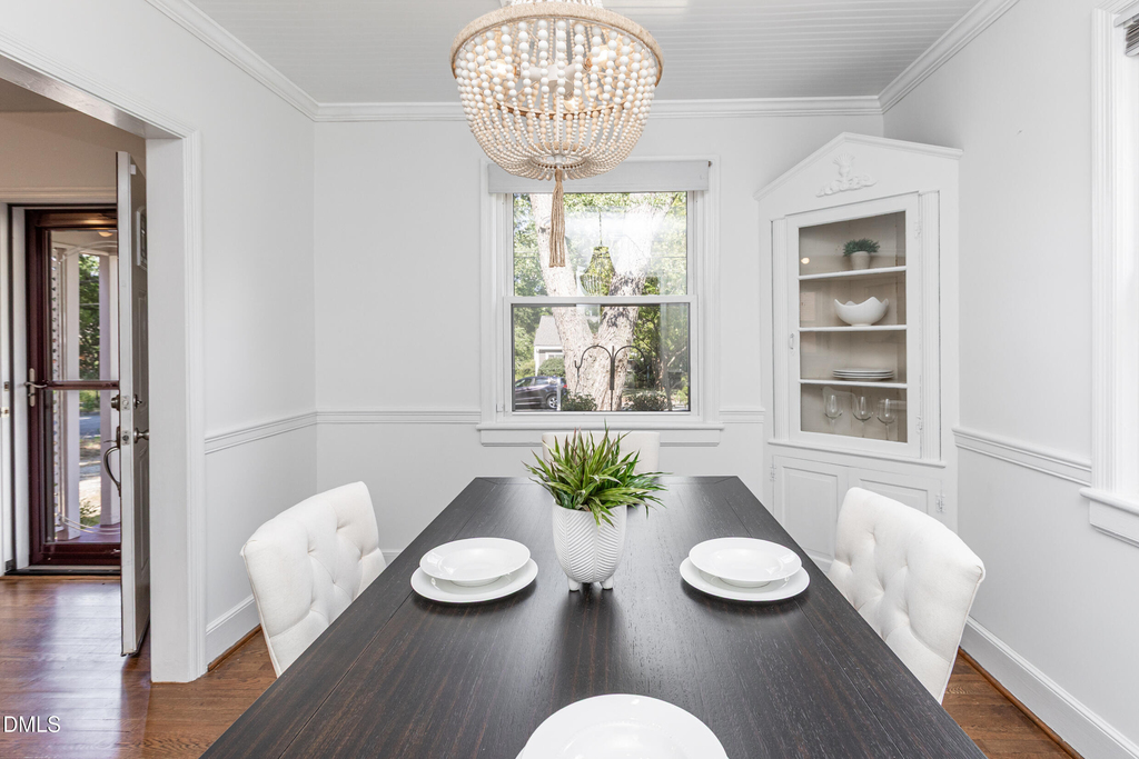2414 Farthing Street - Photo 8