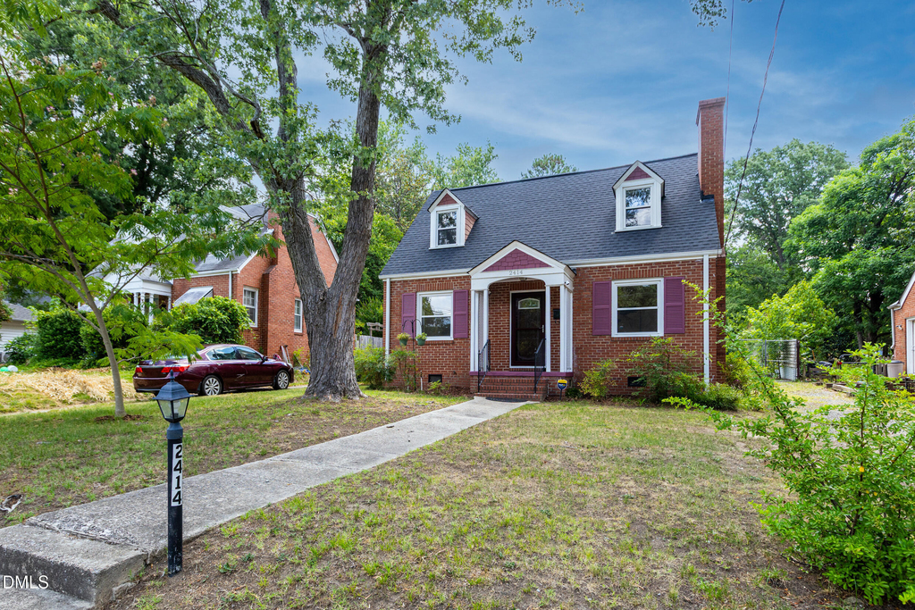 2414 Farthing Street - Photo 1