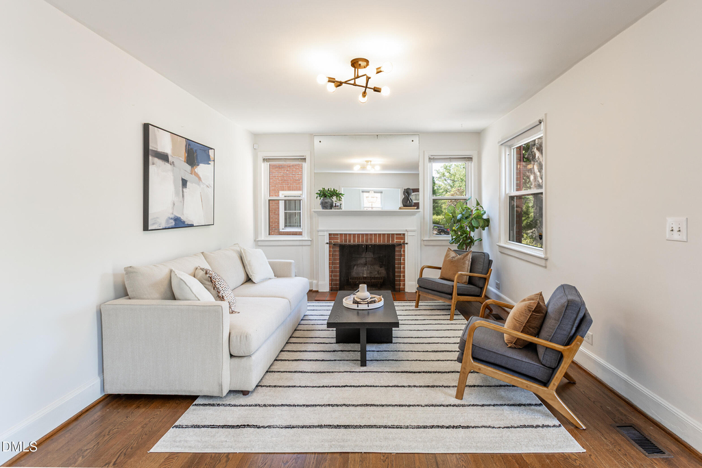 2414 Farthing Street - Photo 4