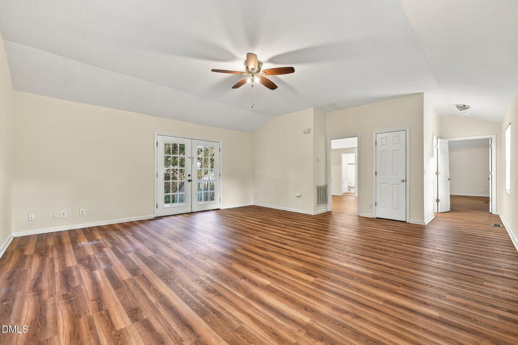 404 S Ash Street - Photo 6