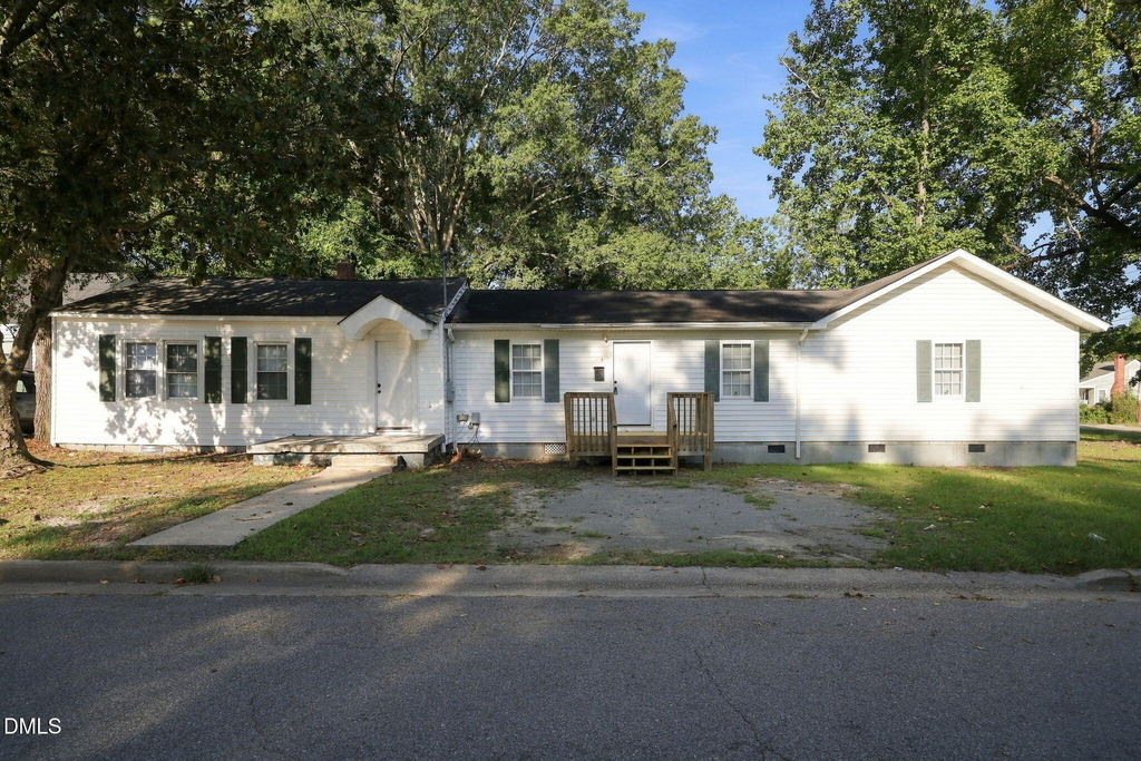 404 S Ash Street - Photo 0