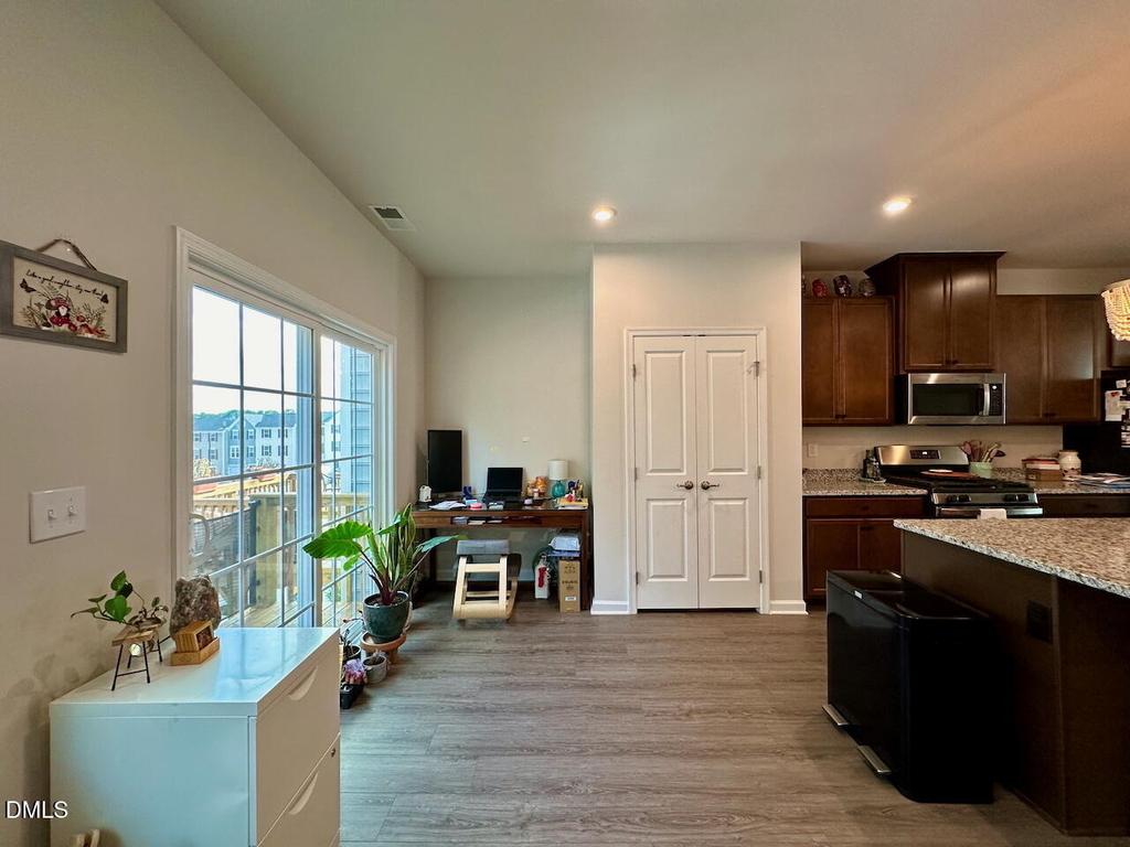 921 Romeria Drive - Photo 9