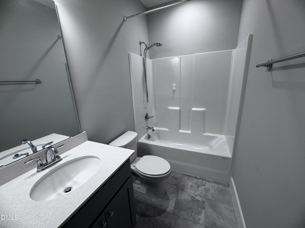 440 Douglas Falls Drive - Photo 14