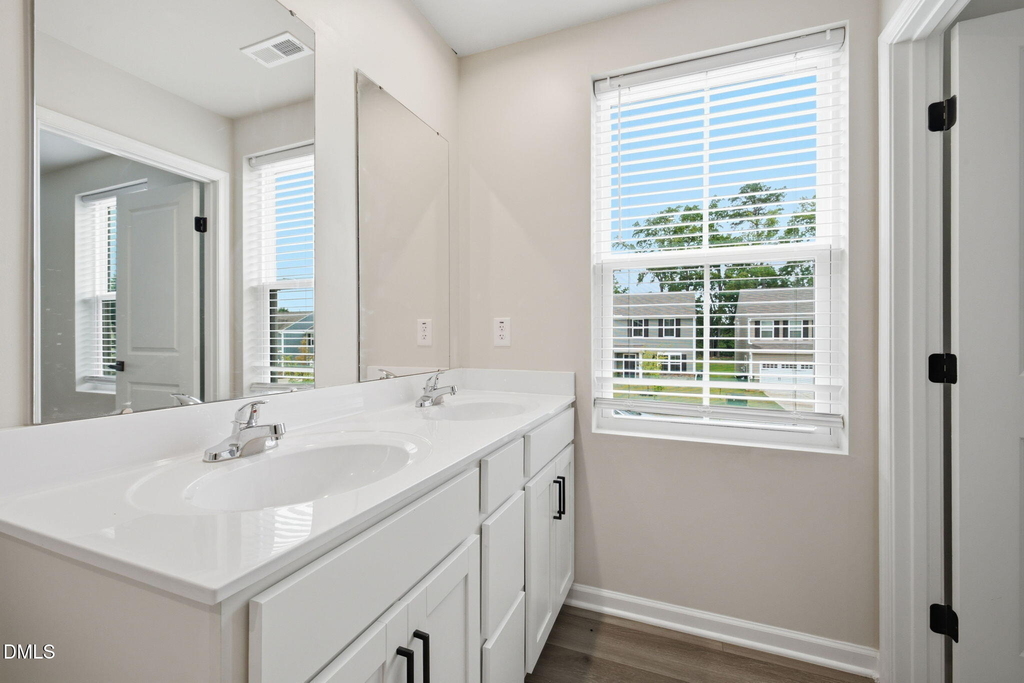 1432 Burgundy Bluff Lane - Photo 21