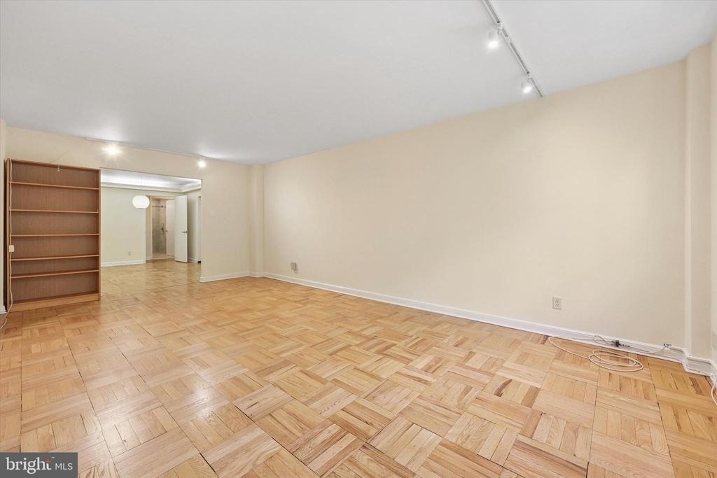40 Old Lancaster Road - Photo 4