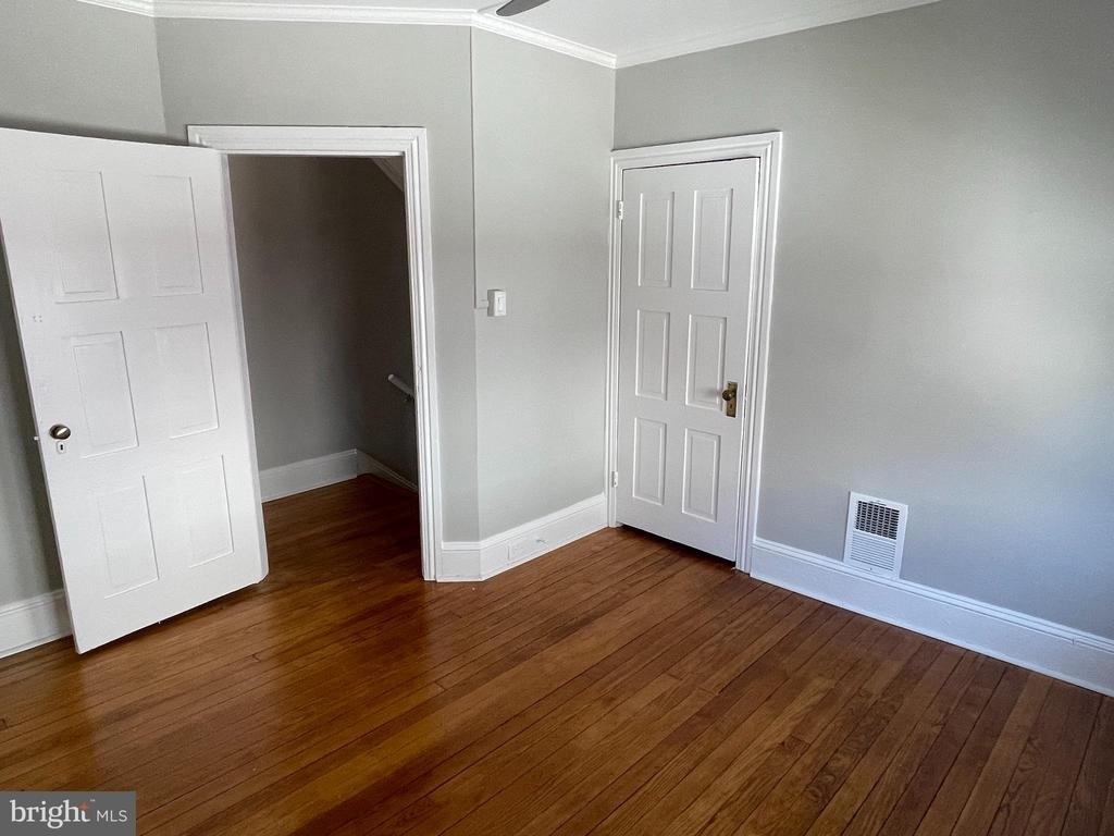 854 Summit Grove Avenue - Photo 16