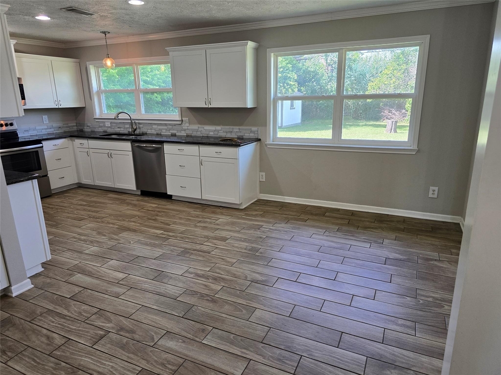 205 E Cherokee Dr - Photo 7