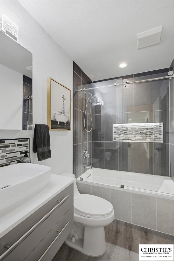 8901 Grandview Dr - Photo 28