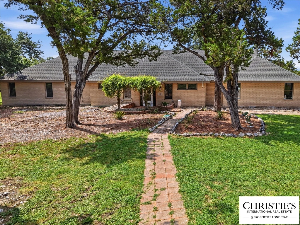 8901 Grandview Dr - Photo 1