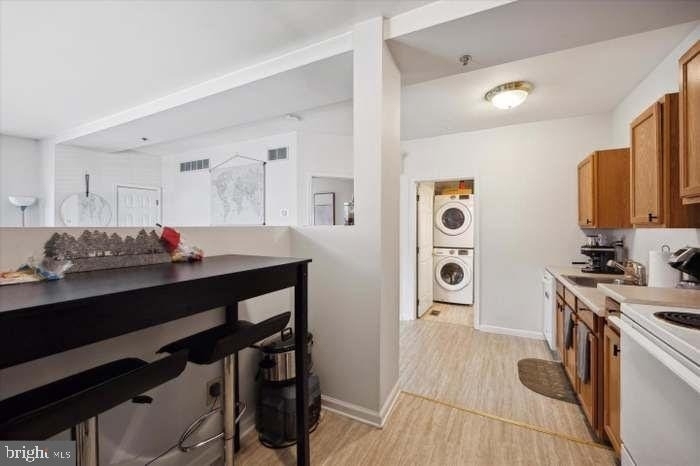 301 N Darlington Street - Photo 6