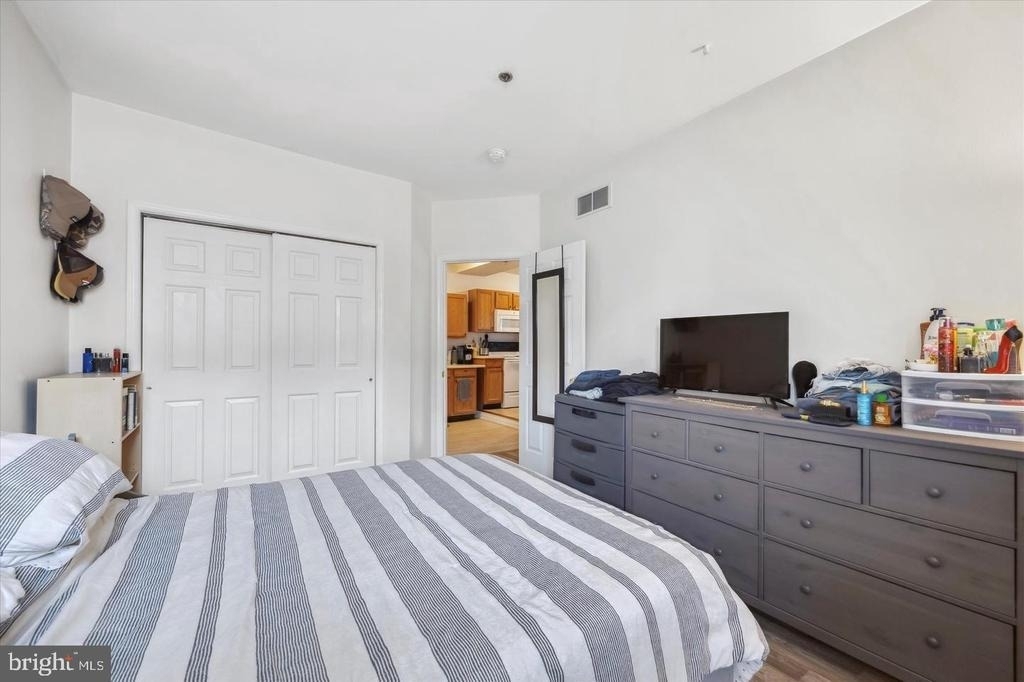 301 N Darlington Street - Photo 9