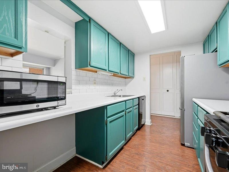 421 Drummers Lane - Photo 9