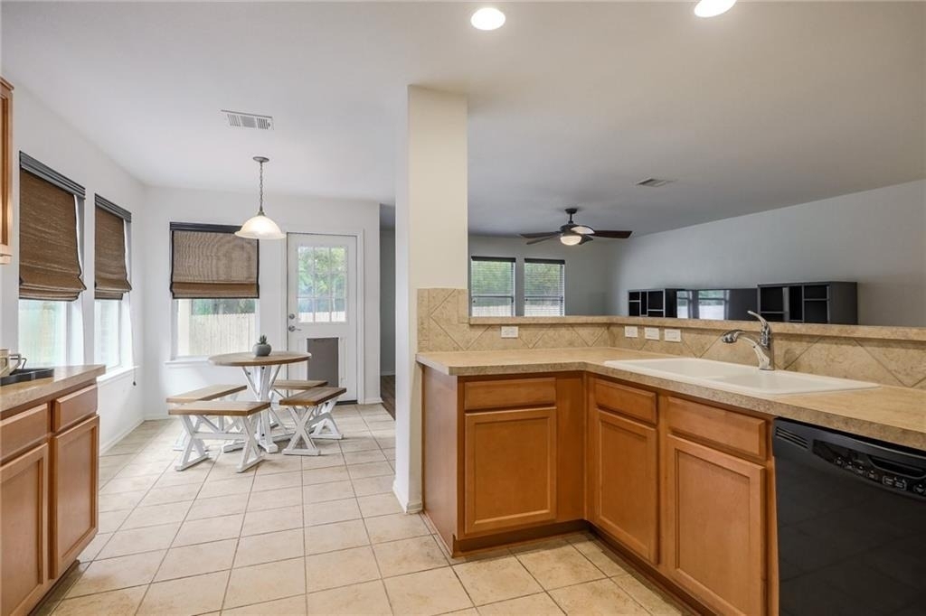 433 Moorhen Cv - Photo 2
