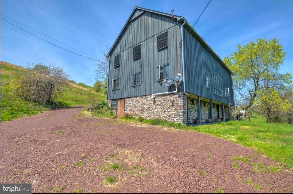 80 Red Cliff Road - Photo 0