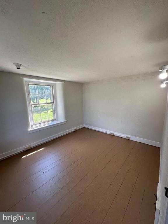 104 S Limekiln Pike - Photo 28
