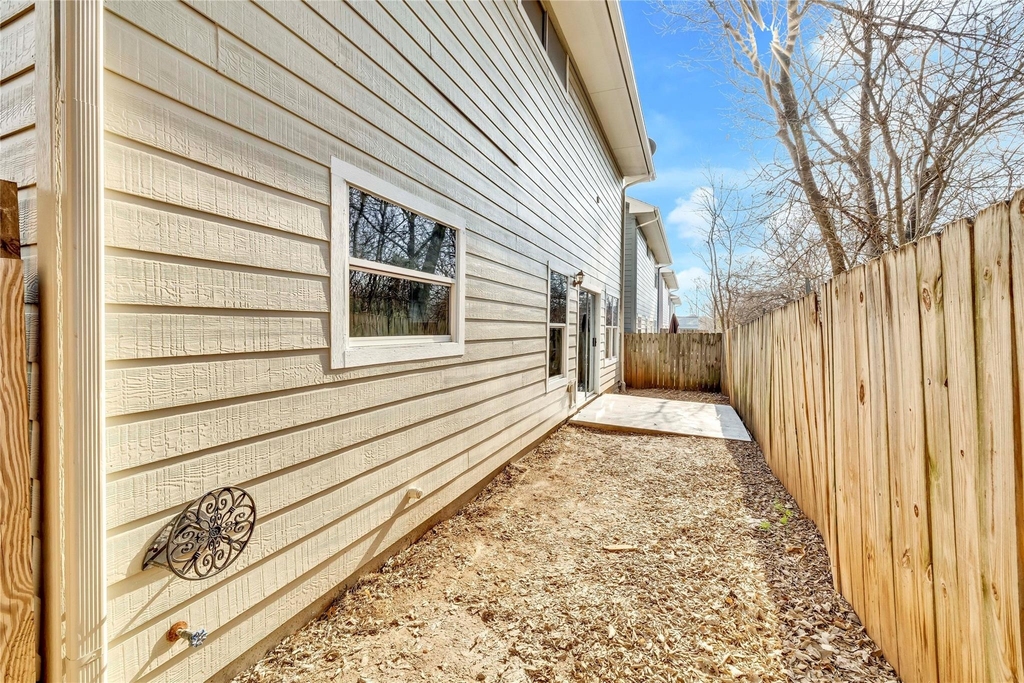 7312 E Ben White Blvd - Photo 23