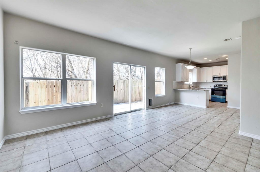 7312 E Ben White Blvd - Photo 6
