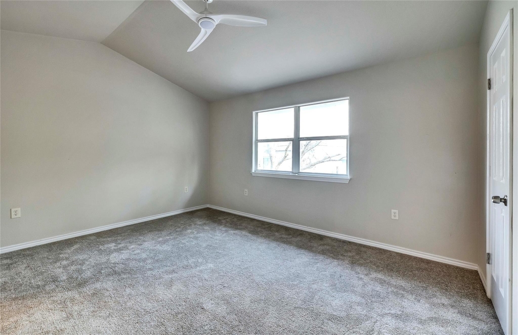 7312 E Ben White Blvd - Photo 20