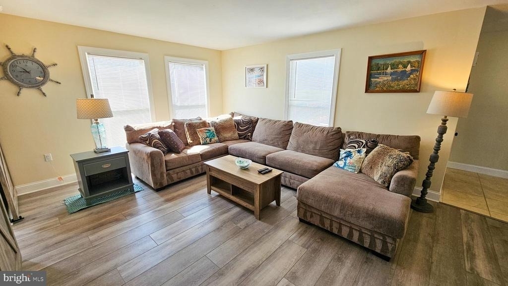 105 Peter Road - Photo 6