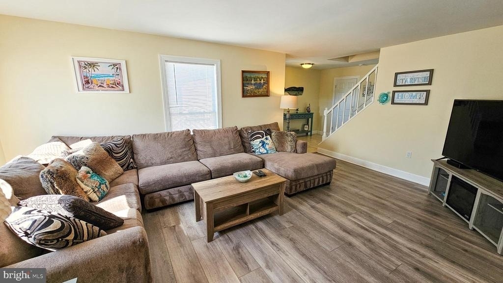105 Peter Road - Photo 7