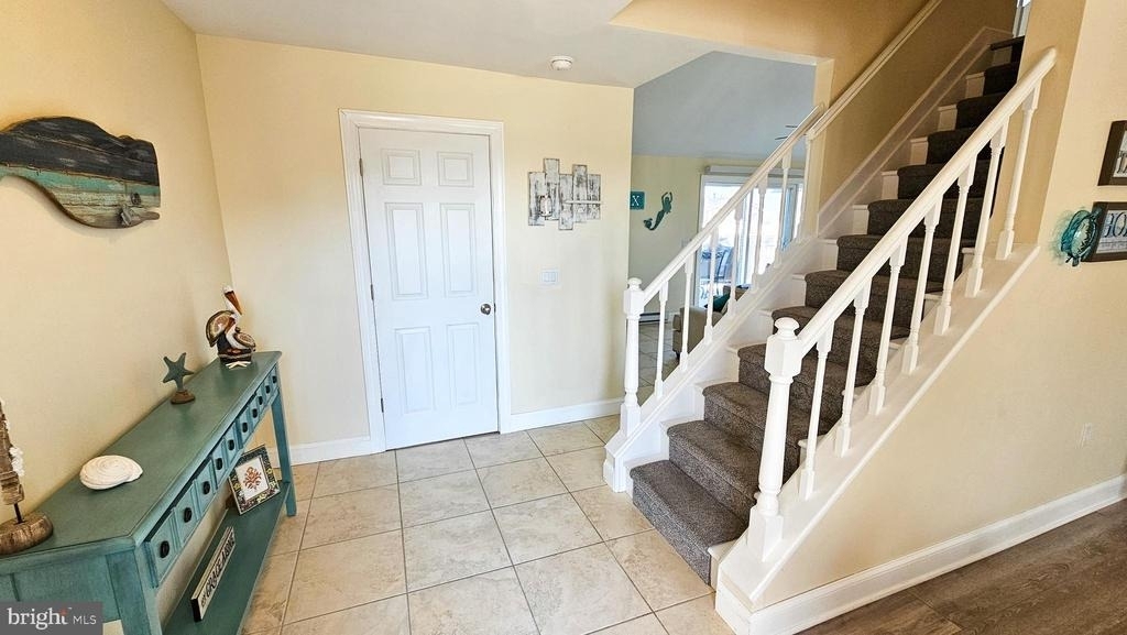 105 Peter Road - Photo 2