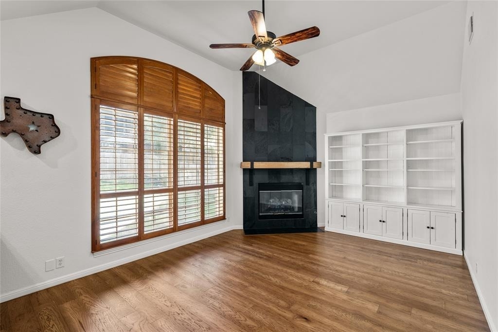 3901 Caney Creek Rd - Photo 3