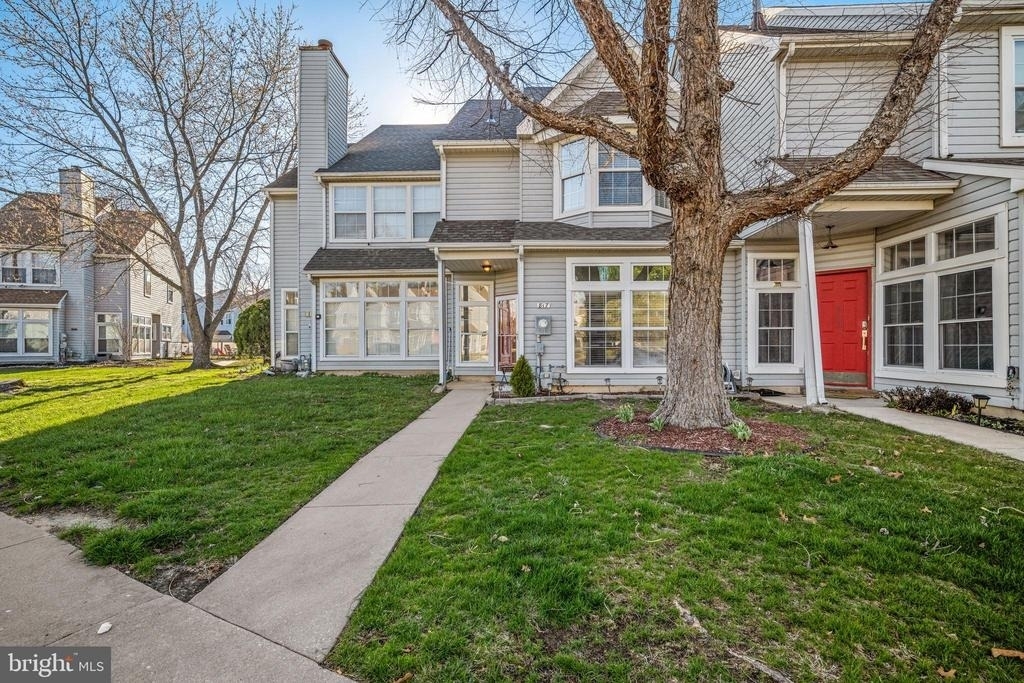 817 Thoreau Lane - Photo 2