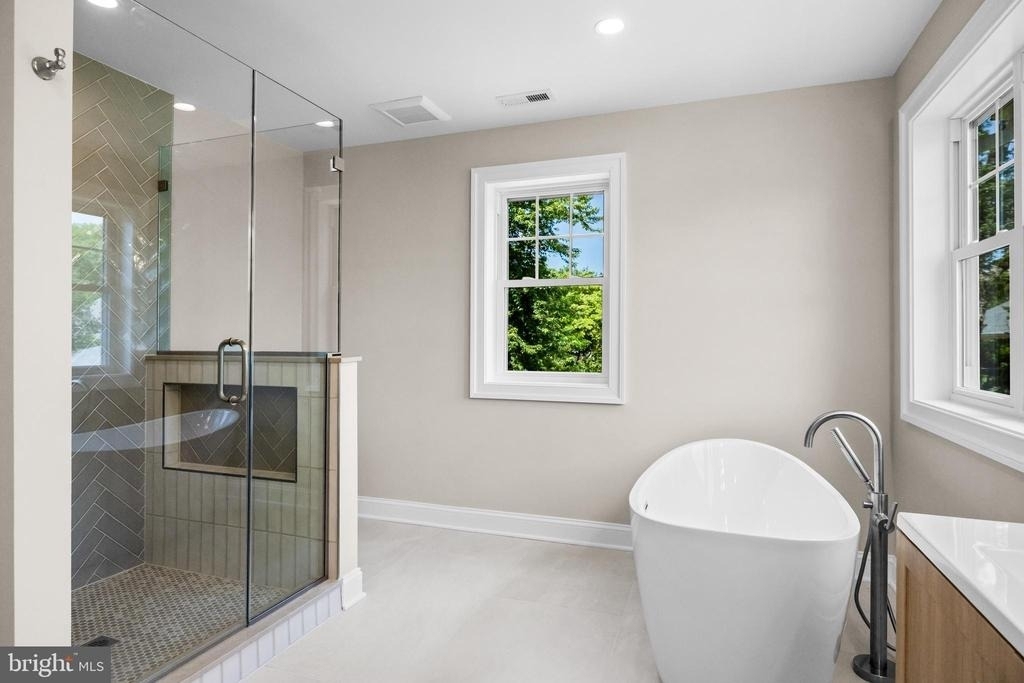 1833 W High Street - Photo 22