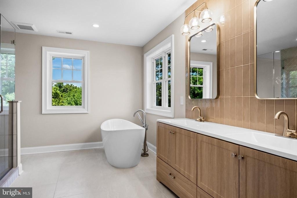 1833 W High Street - Photo 21