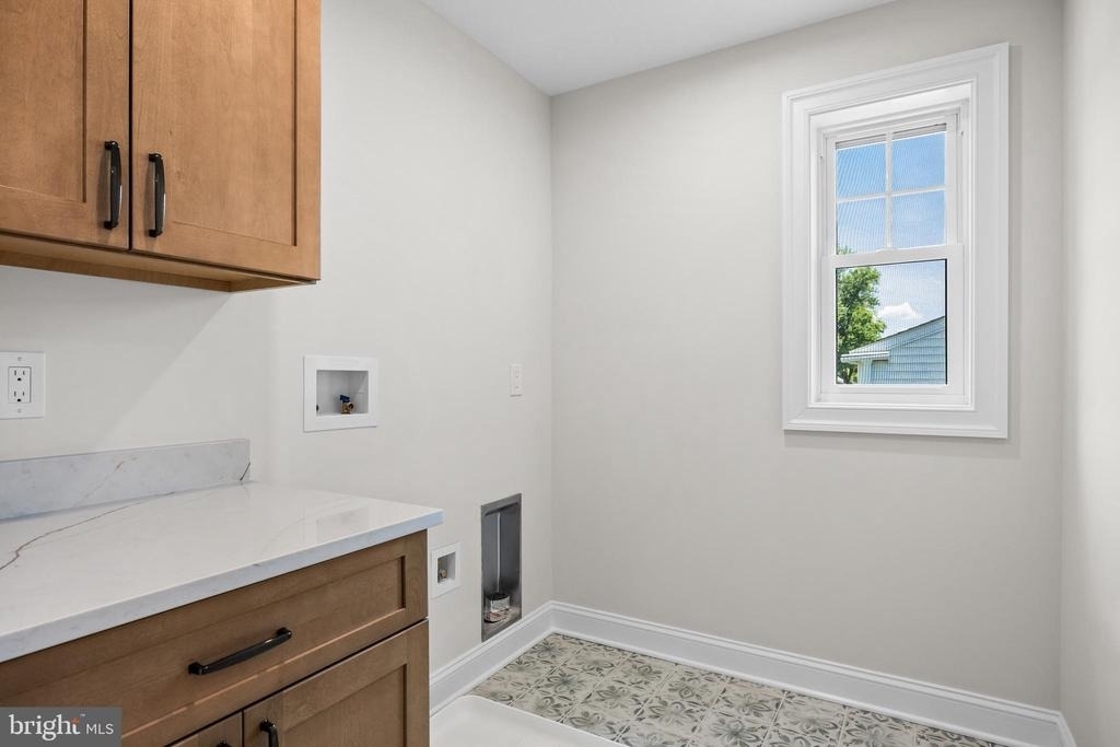 1833 W High Street - Photo 25