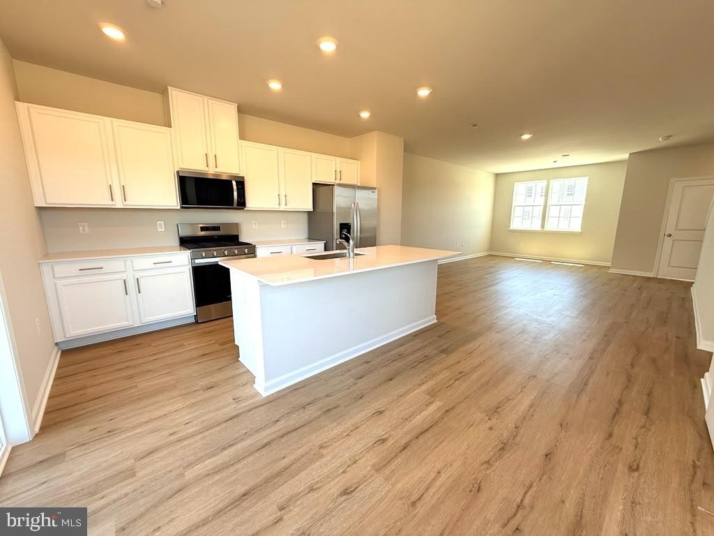 106 Clinton Street - Photo 1