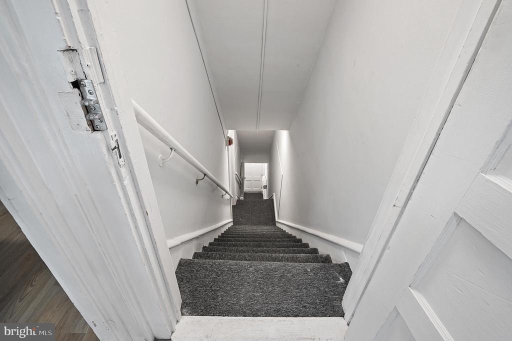 221 Kings Hwy E - Photo 18