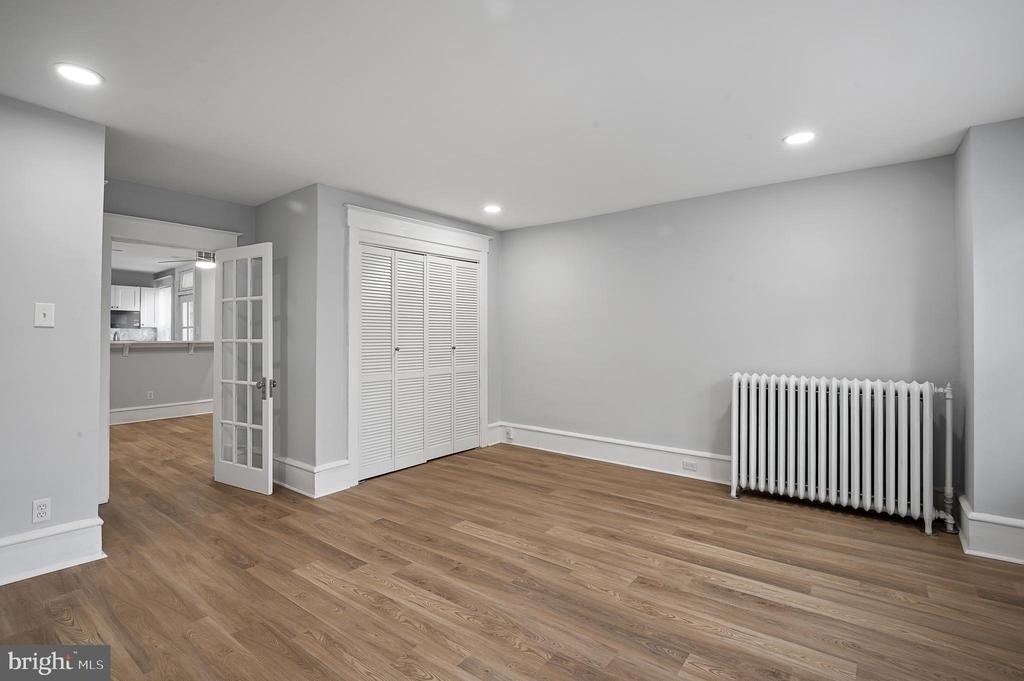 221 Kings Hwy E - Photo 10