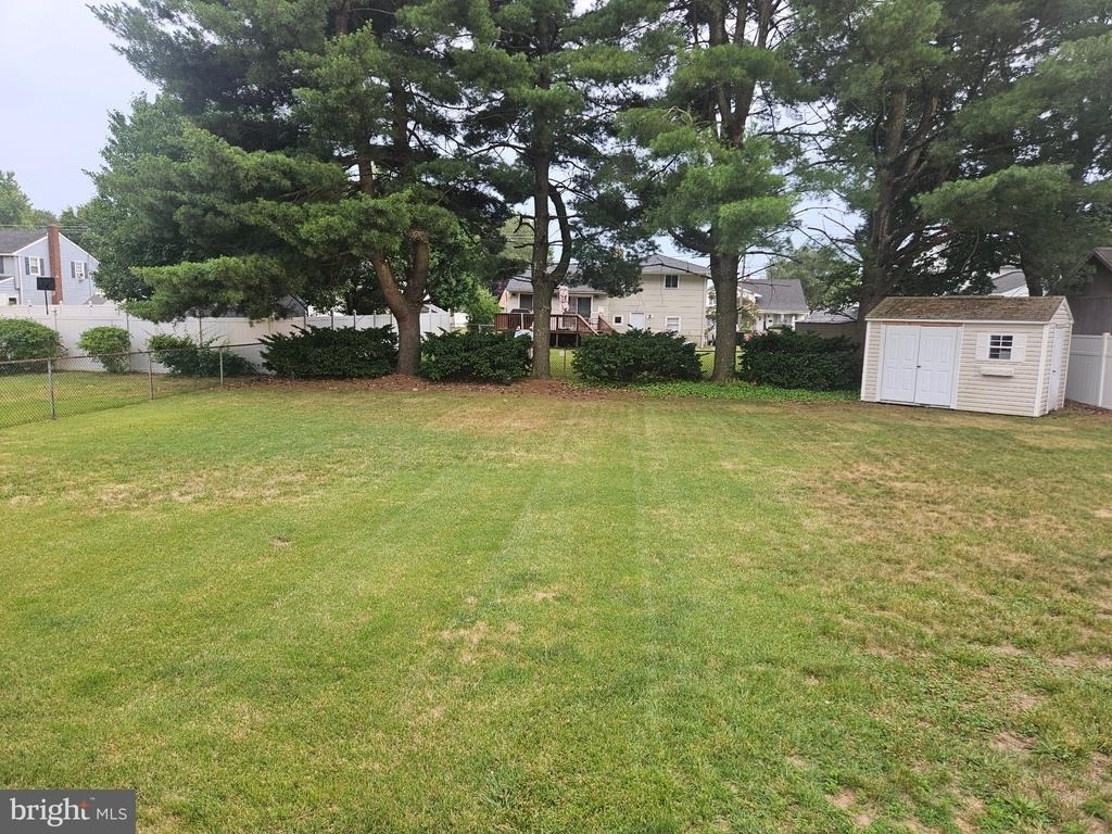 206 Stevenson Avenue - Photo 17