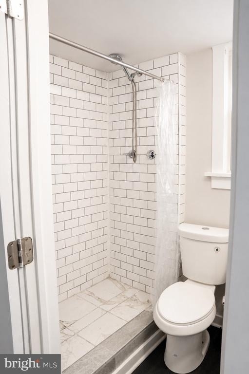 28 Mount Holly Avenue - Photo 5