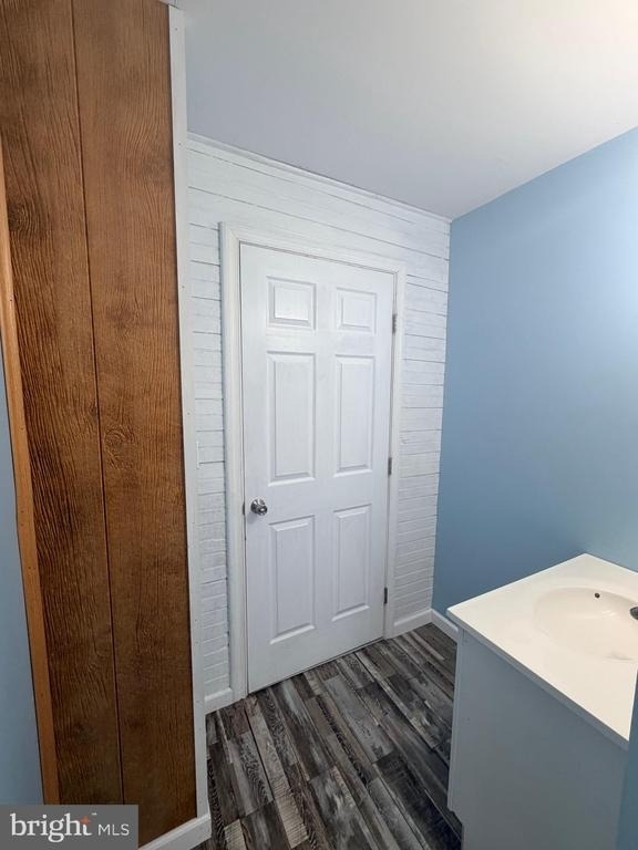 125 E Main Street - Photo 8