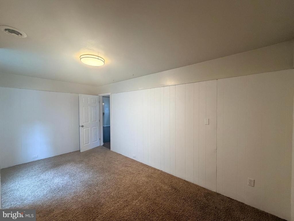 125 E Main Street - Photo 14