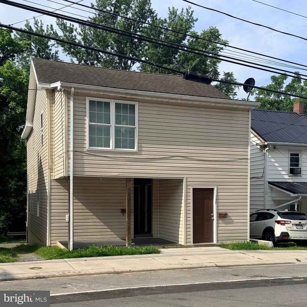 125 E Main Street - Photo 0