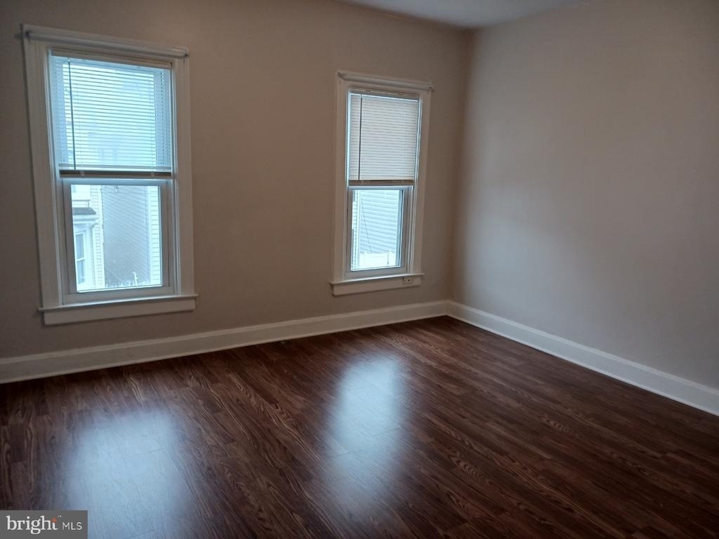 443 N Mulberry Street - Photo 8