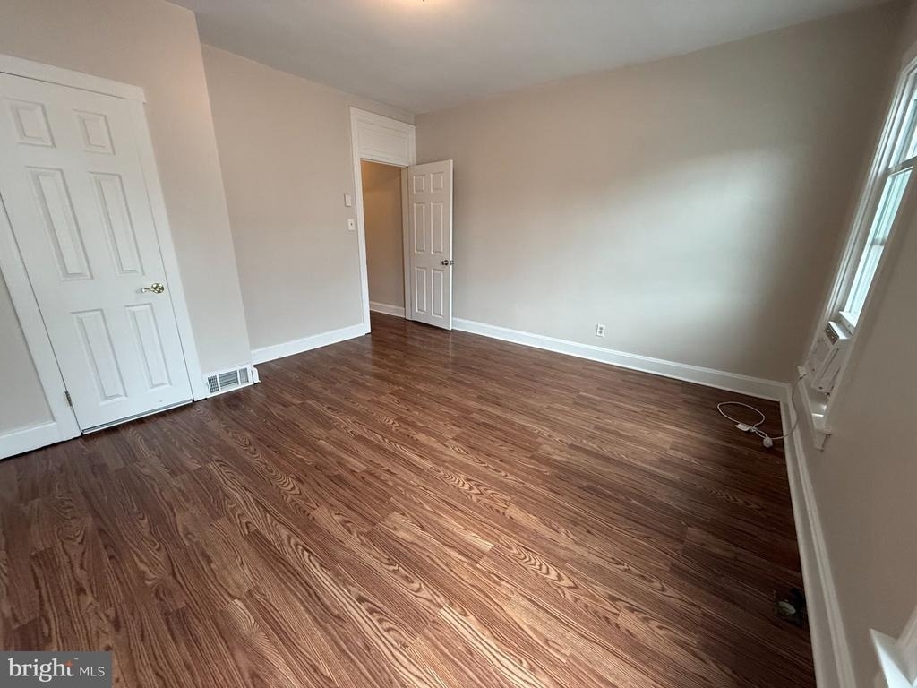 443 N Mulberry Street - Photo 12