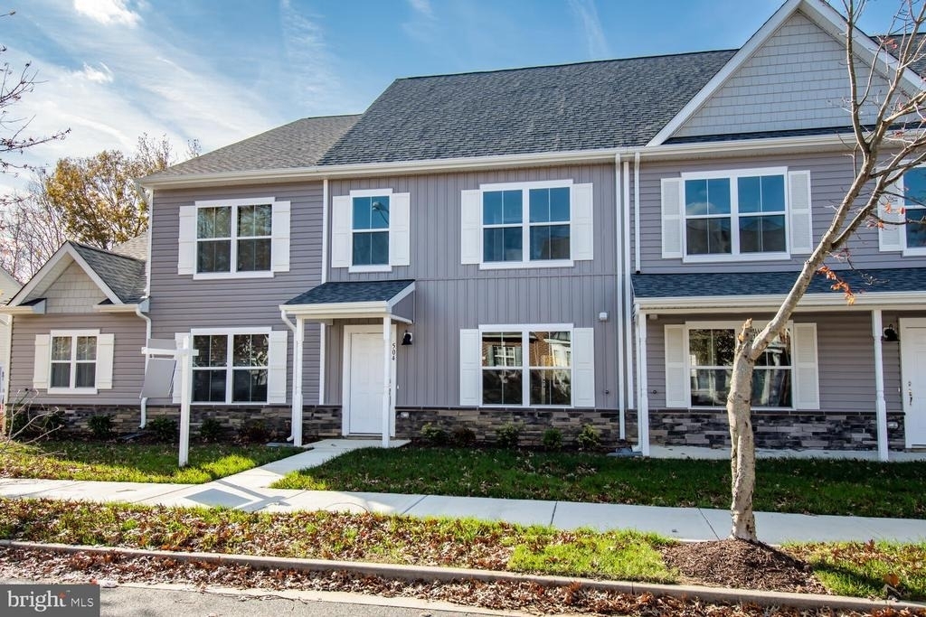 504 Wheatley Drive - Photo 1