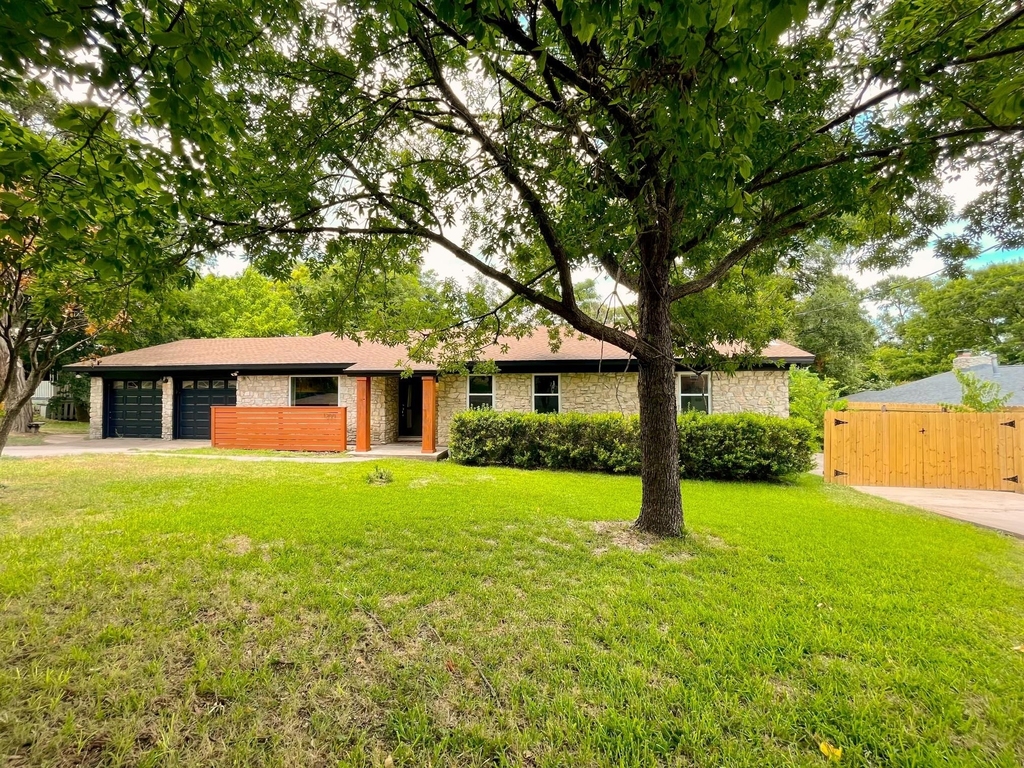 1200 Somerset Ave - Photo 0