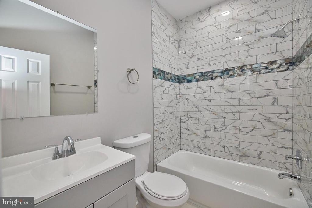 1516 Opus Avenue - Photo 5