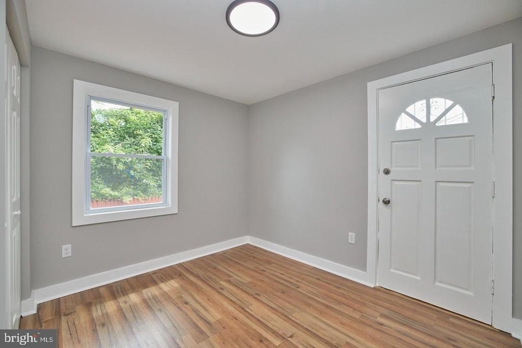 1516 Opus Avenue - Photo 1