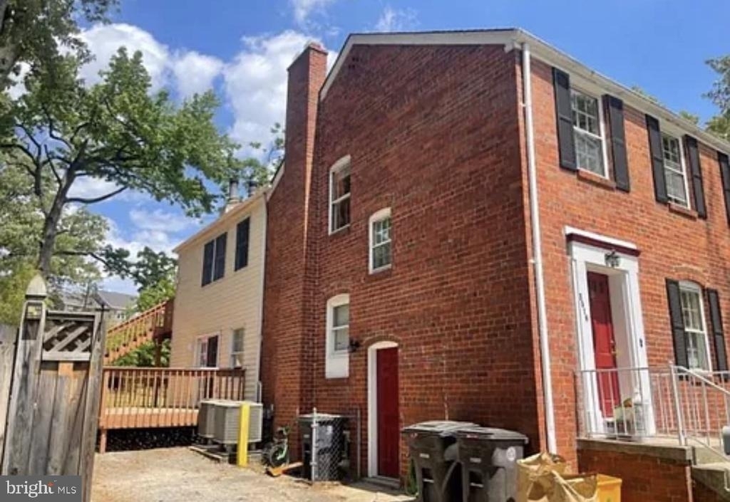 3516 Longfellow Street - Photo 17
