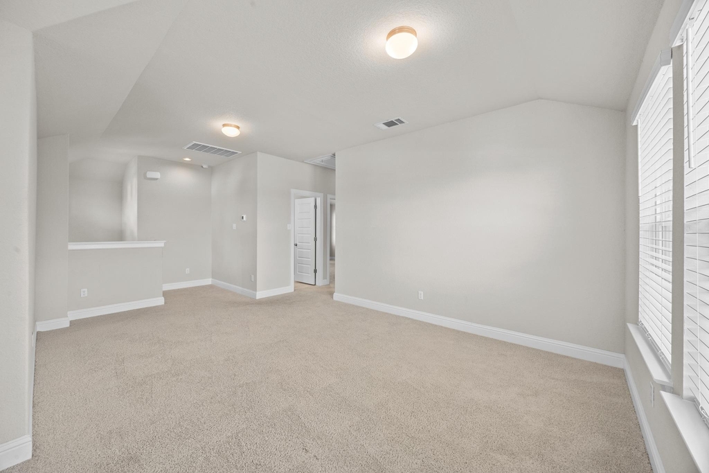 213 Graver St - Photo 22