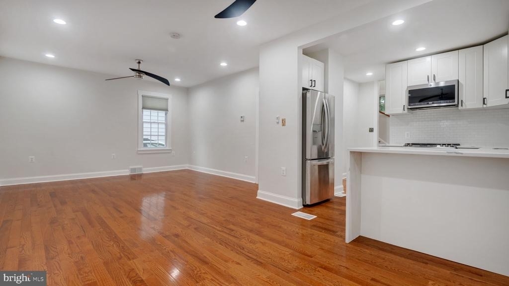 3717 36th Street - Photo 3