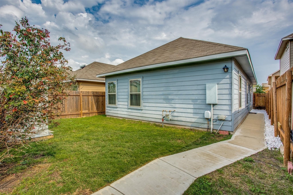 4518 Senda Ln - Photo 18