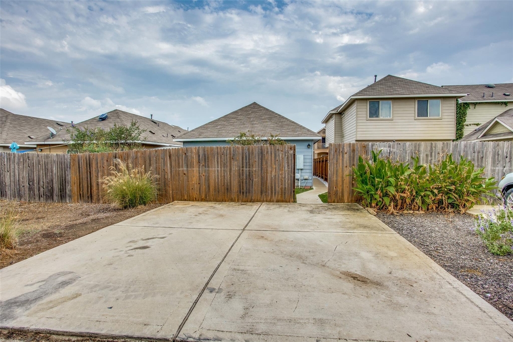 4518 Senda Ln - Photo 20