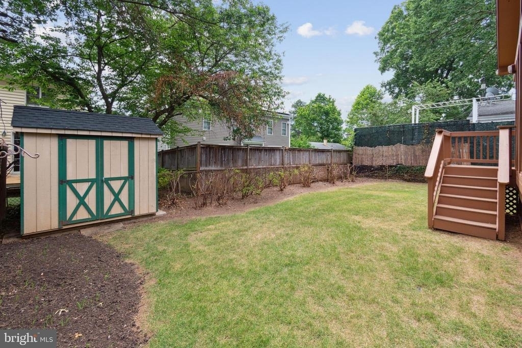 9923 Mayfield Drive - Photo 25